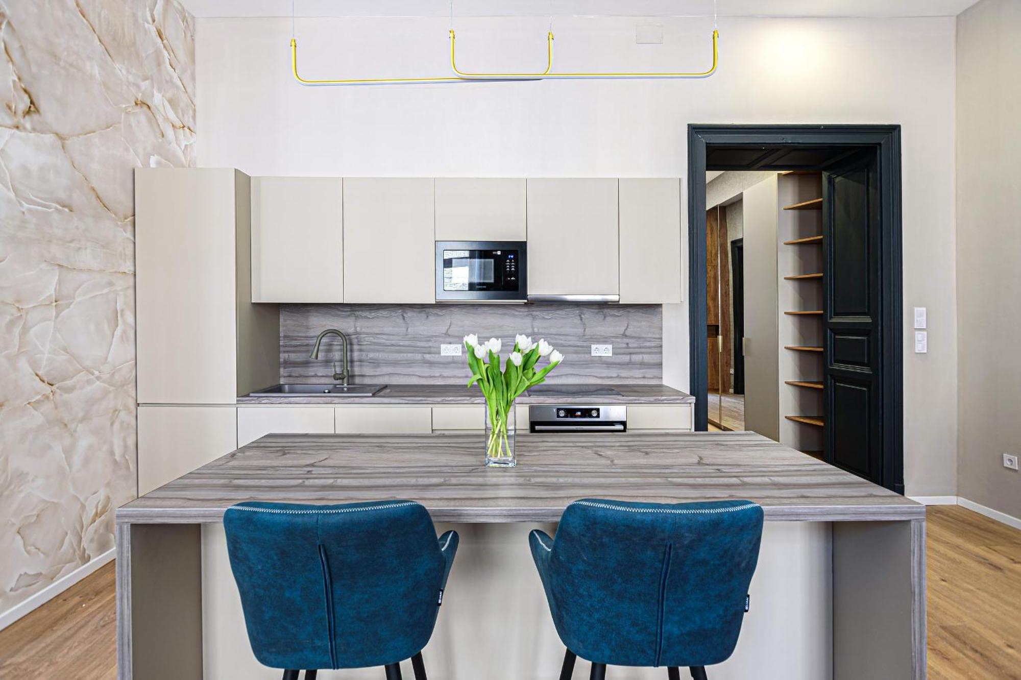 Luxurious & Spacious Central Apartment In The Kertesz Street Boedapest Buitenkant foto
